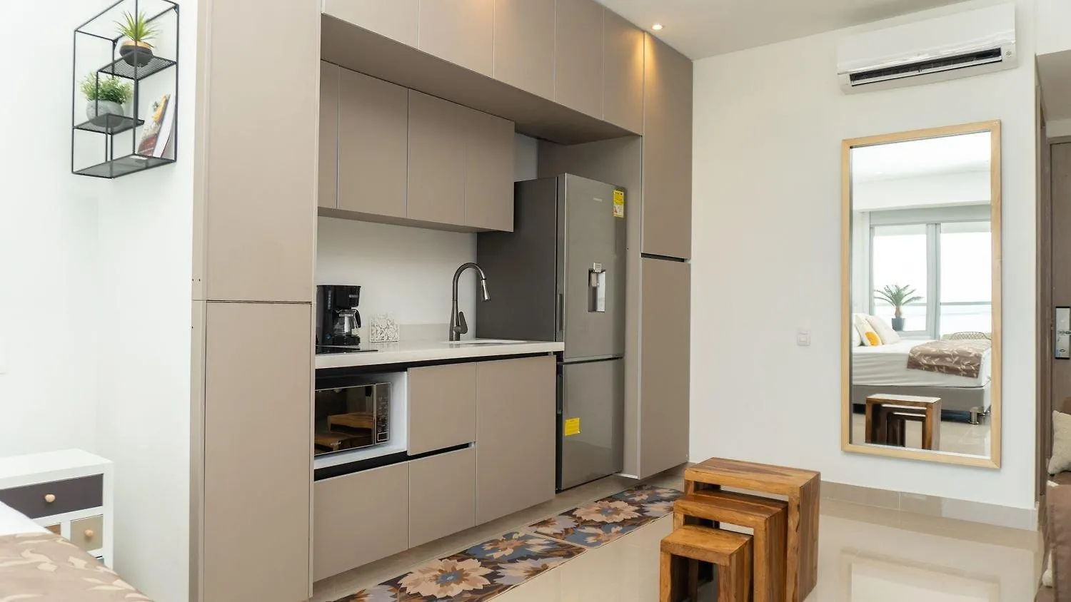 Cb1531 Boho Suite Hermosa Vista 2Min-Aeropuerto Cartagena Lägenhet